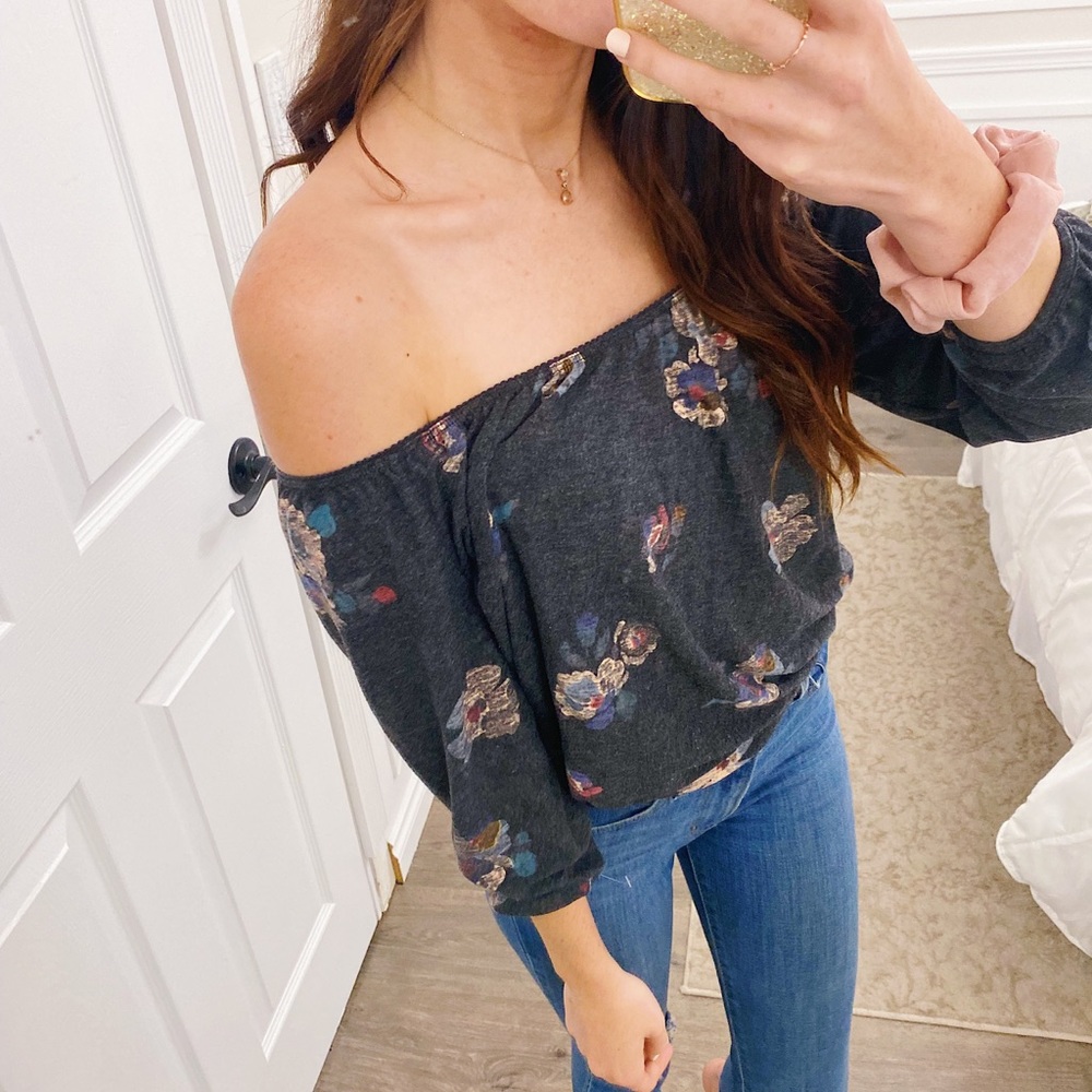 American eagle off shoulder top